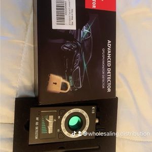Gps detector